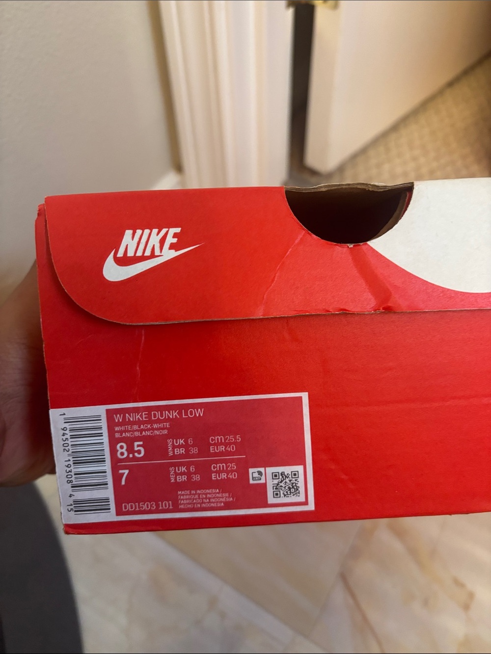Women’s Nike Panda Dunks - Picture 6 of 7